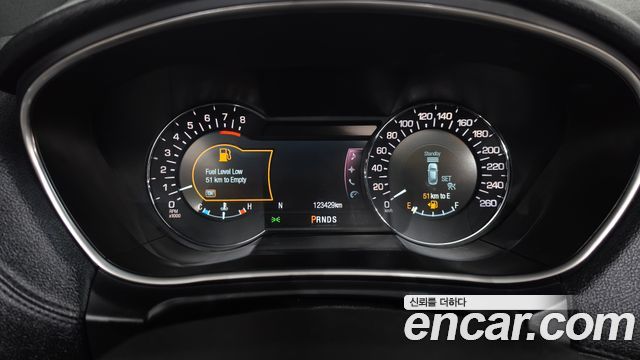 Lincoln MKX 2018 — photo 11