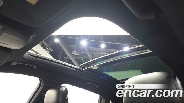 Lincoln MKX 2018 — photo 24