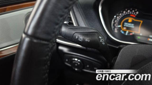 Lincoln MKX 2018 — photo 38