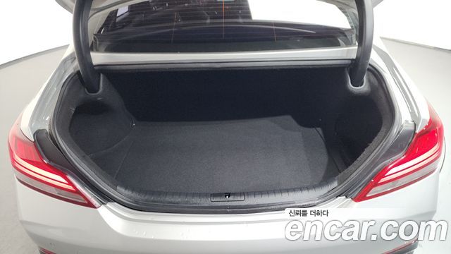 Genesis G70 2018 — photo 20