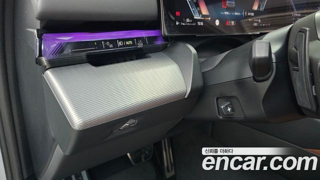 BMW 5-Series 2024 — photo 26
