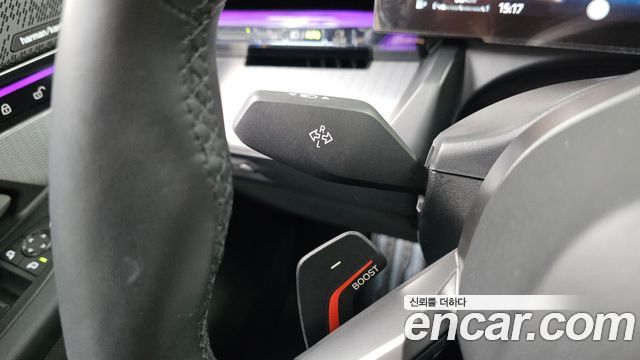 BMW 5-Series 2024 — photo 28