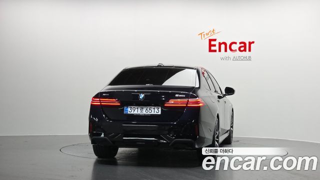 BMW 5-Series 2026 — photo 4