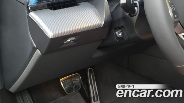 BMW 5-Series 2026 — photo 28