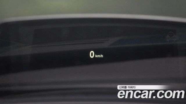 Mini Cooper Convertible 2018 — photo 17