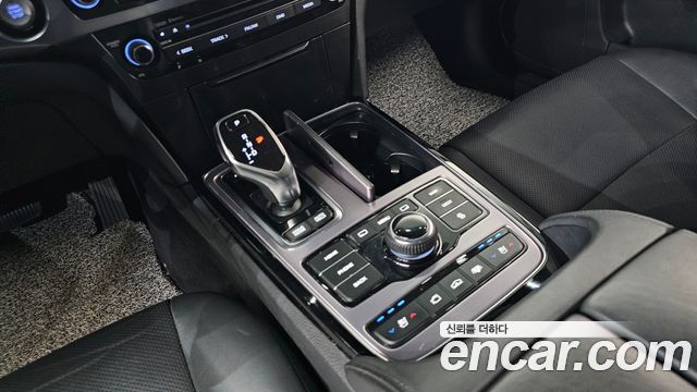 Hyundai Equus 2014 — photo 12