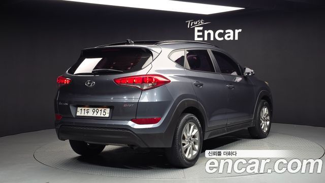 Hyundai Tucson 2016 — photo 2