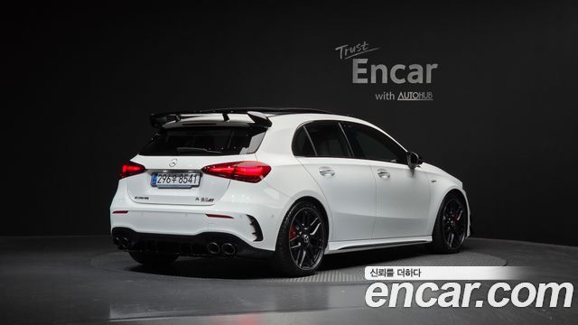 Mercedes-Benz A-Class 2025 — photo 2