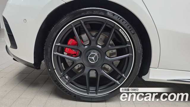 Mercedes-Benz A-Class 2025 — photo 5