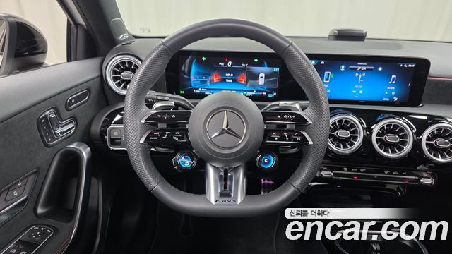 Mercedes-Benz A-Class 2025 — photo 20