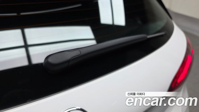 Mercedes-Benz A-Class 2025 — photo 29