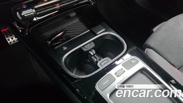 Mercedes-Benz A-Class 2025 — photo 31