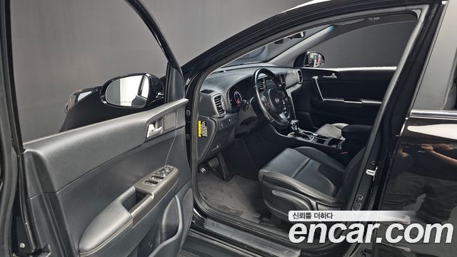 Kia Sportage 2016 — photo 13