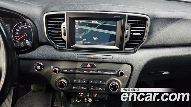 Kia Sportage 2016 — photo 20