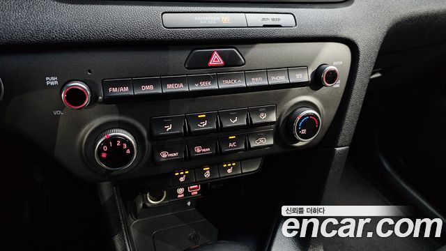 Kia Sportage 2016 — photo 25