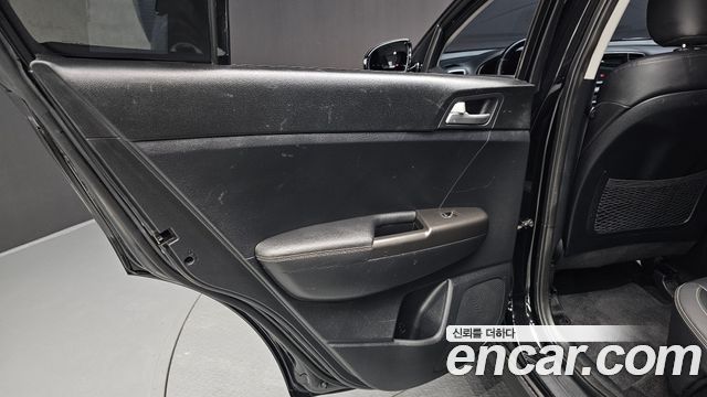 Kia Sportage 2016 — photo 15