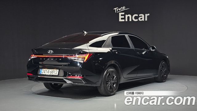 Hyundai AVANTE 2021 — photo 2