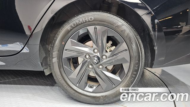 Hyundai AVANTE 2021 — photo 7