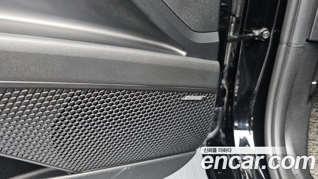 Hyundai AVANTE 2021 — photo 28