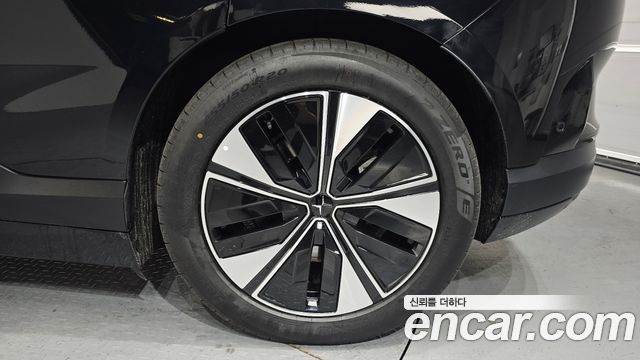 Polestar Polestar 4 2026 — photo 7