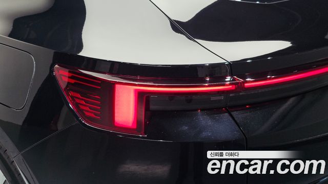 Polestar Polestar 4 2026 — photo 9