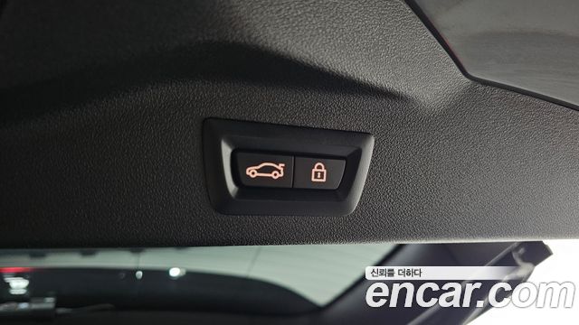 BMW X7 2023 — photo 34