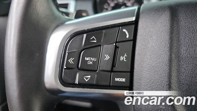 Land Rover Discovery Sport 2018 — photo 24