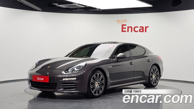 Porsche Panamera 2016 — photo 1