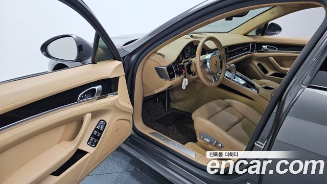 Porsche Panamera 2016 — photo 10