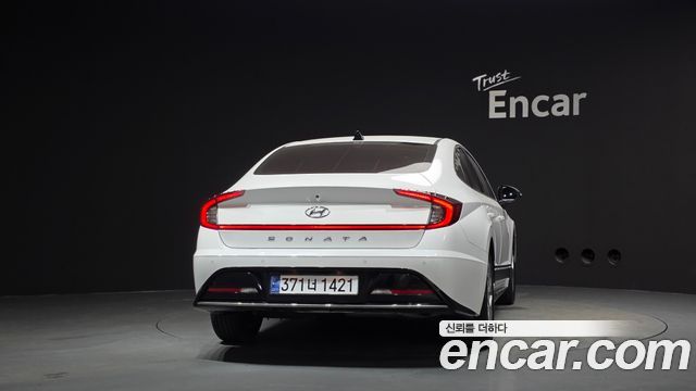 Hyundai Sonata 2023 — photo 4