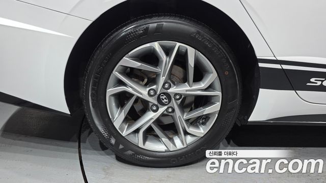 Hyundai Sonata 2023 — photo 5