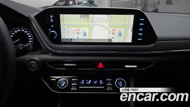 Hyundai Sonata 2023 — photo 20