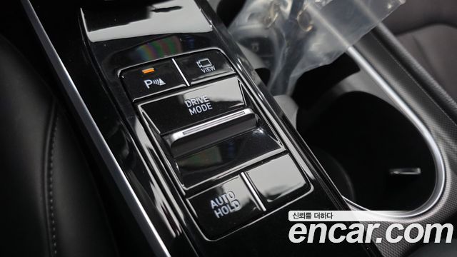 Hyundai Sonata 2023 — photo 25