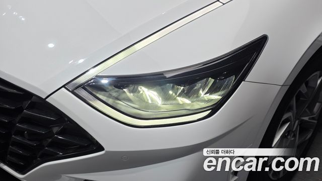 Hyundai Sonata 2023 — photo 8