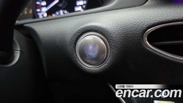 Hyundai Sonata 2023 — photo 28