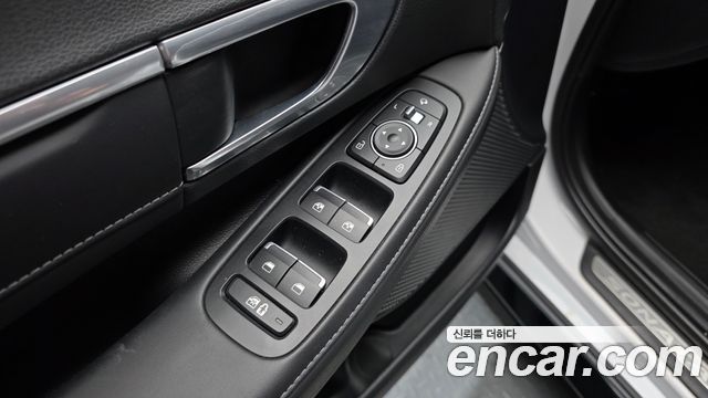 Hyundai Sonata 2023 — photo 33