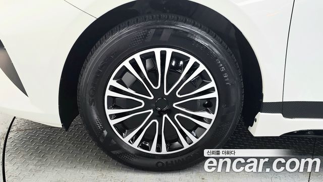 Kia K3 2023 — photo 5