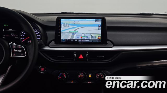Kia K3 2023 — photo 18