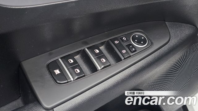 Kia K3 2023 — photo 19