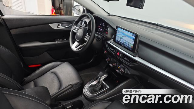 Kia K3 2023 — photo 25