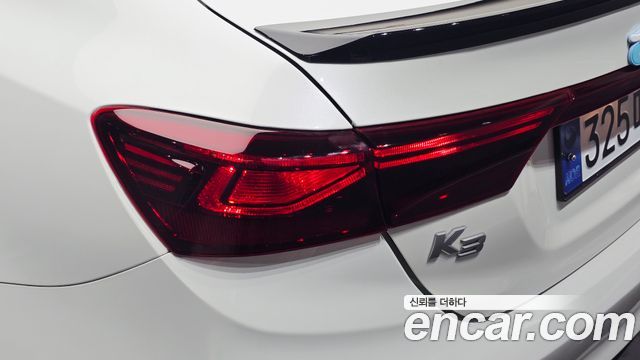 Kia K3 2023 — photo 9