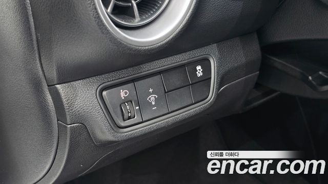 Kia K3 2023 — photo 27