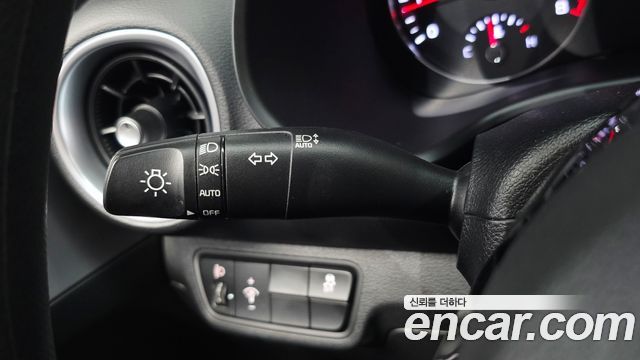Kia K3 2023 — photo 29