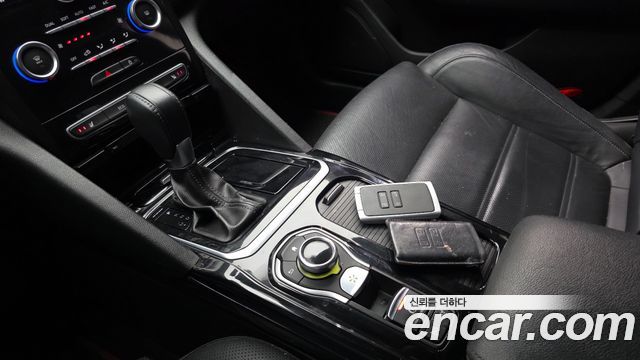Renault Korea SM6 2016 — photo 12
