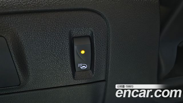 Renault Korea SM6 2016 — photo 22