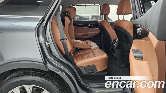 Kia Sorento 2020 — photo 17