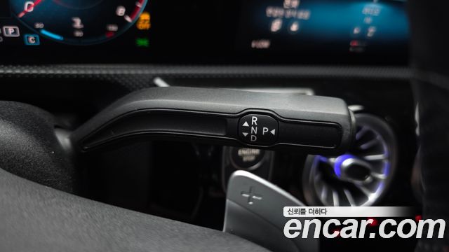 Mercedes-Benz CLA-Class 2020 — photo 12