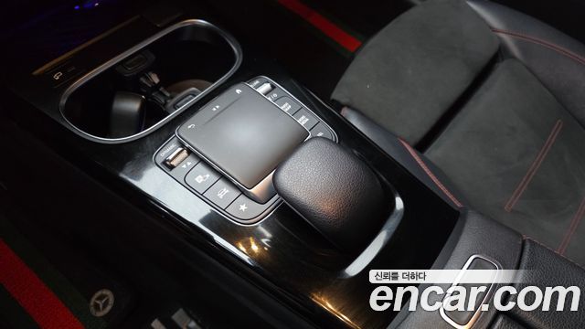 Mercedes-Benz CLA-Class 2020 — photo 23