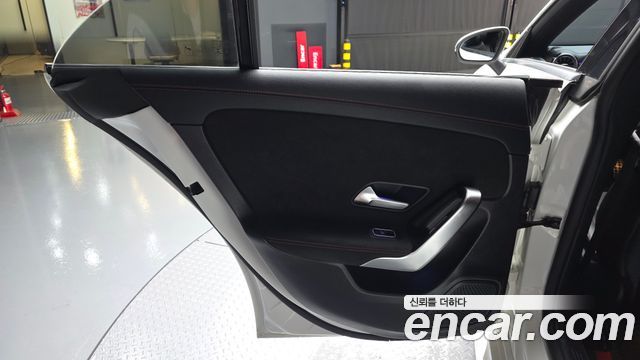 Mercedes-Benz CLA-Class 2020 — photo 15