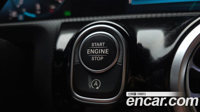 Mercedes-Benz CLA-Class 2020 — photo 29